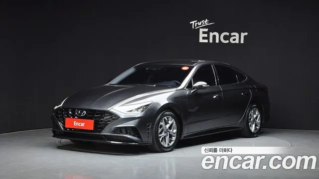 Hyundai Sonata 2022 — фото 1