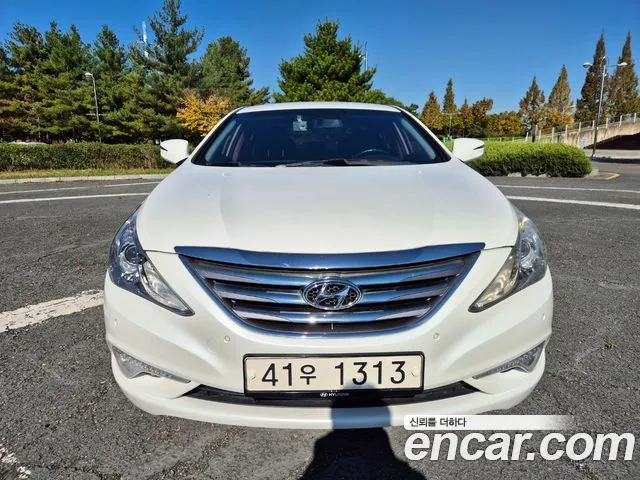 Hyundai Sonata 2013 — фото 1