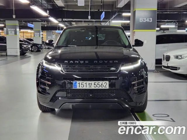 Land Rover Range Rover Evoque 2025 — фото 1