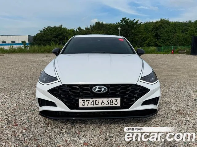 Hyundai Sonata 2023 — фото 1