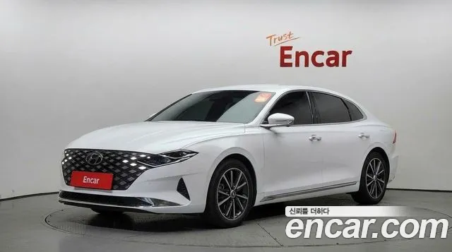 Hyundai Grandeur 2022 — фото 1