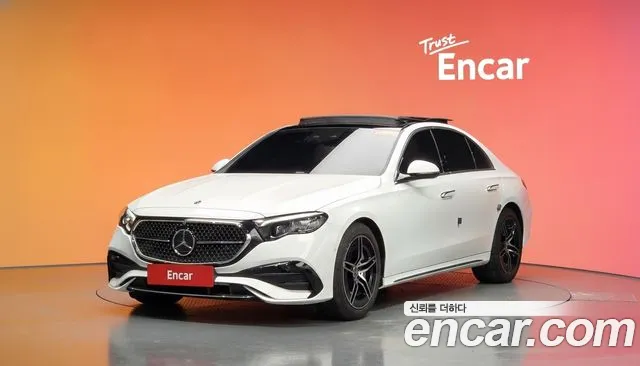 Mercedes-Benz E-Class 2026 — фото 1