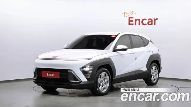 Hyundai Kona 2023 — фото 1