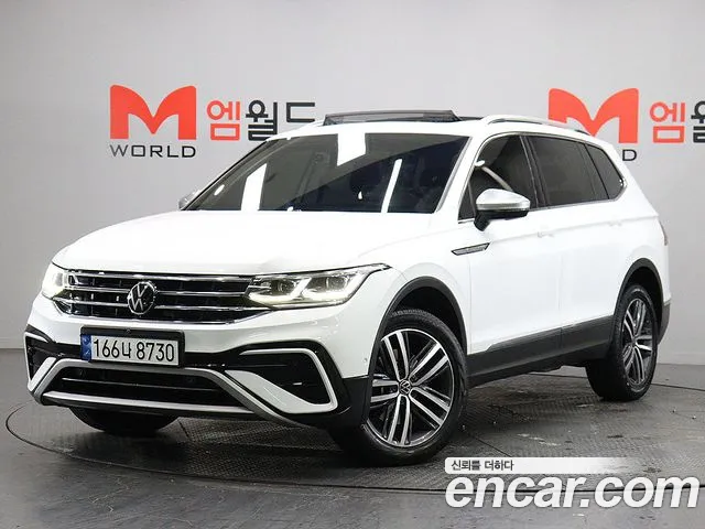 Volkswagen Tiguan 2023 — фото 1