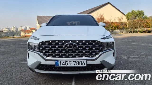 Hyundai Santafe 2023 — фото 1