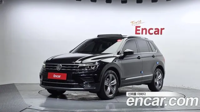 Volkswagen Tiguan 2018 — фото 1