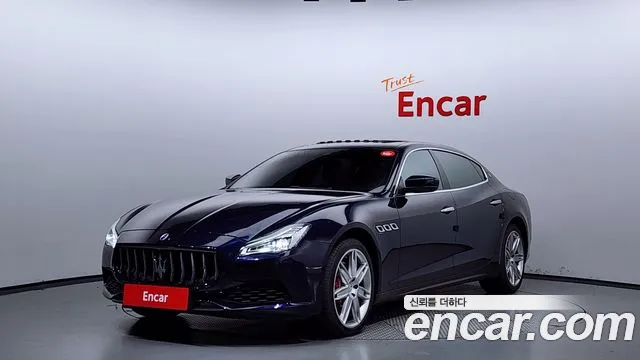 Maserati Quattroporte 2018 — фото 1