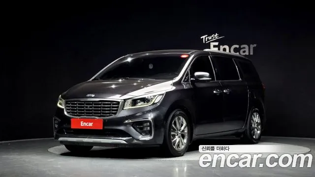 Kia Canival 2019 — фото 1