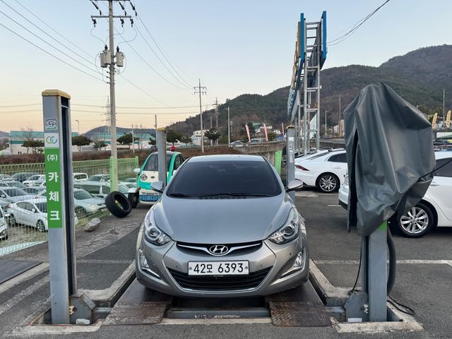 Hyundai AVANTE 2015 — фото осмотра 1