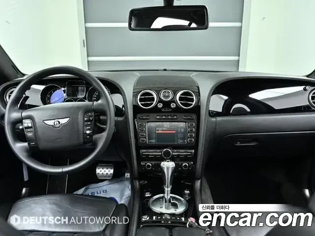 Bentley Flying Spur — интерьер