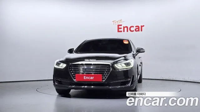 Genesis EQ900