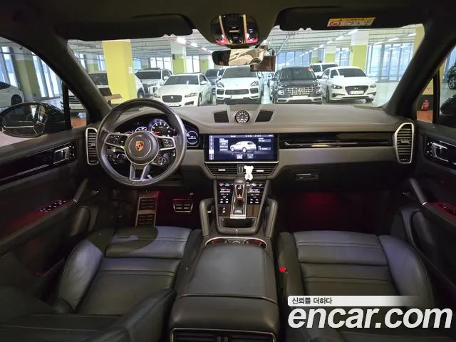 Porsche Cayenne — интерьер