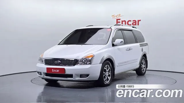 Kia Carnival — экстерьер