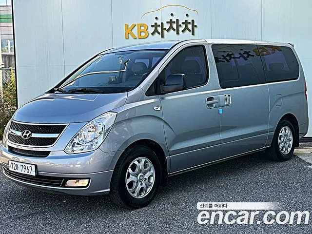 Hyundai Starex