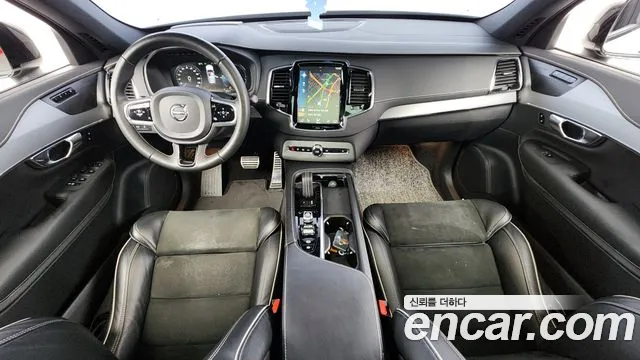 Volvo XC90 — интерьер