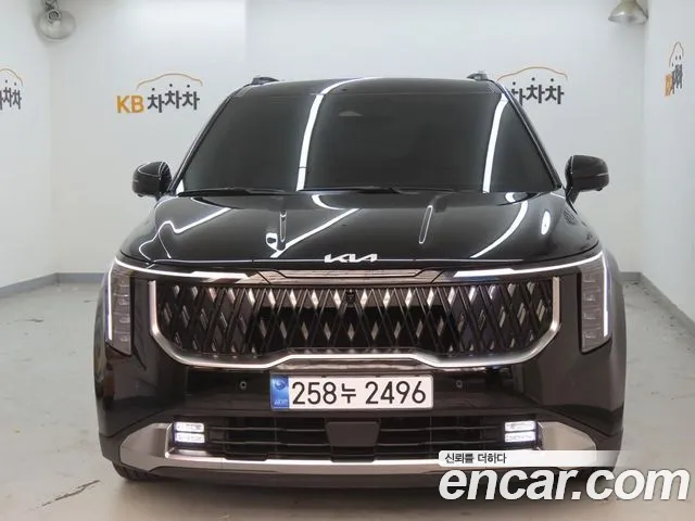 Kia Carnival — экстерьер