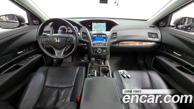 Honda Legend — интерьер