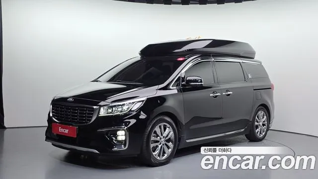 Kia Carnival — экстерьер