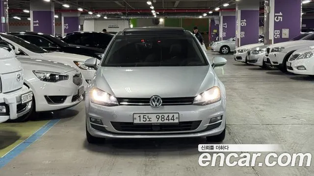 Volkswagen Golf
