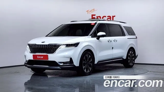 Kia Carnival — экстерьер
