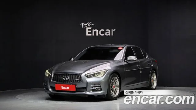 Infiniti Q50