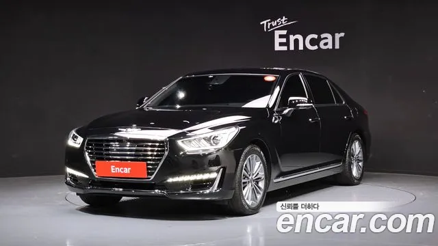 Genesis EQ900