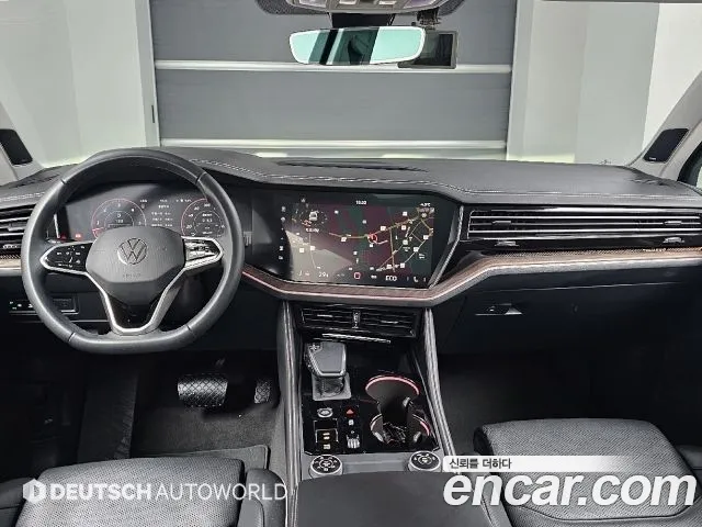 Volkswagen Touareg — интерьер