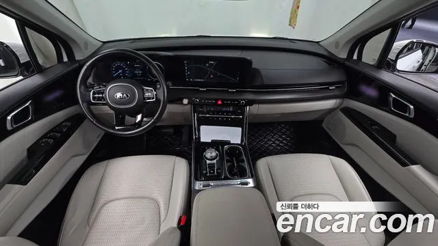 Kia Carnival — интерьер
