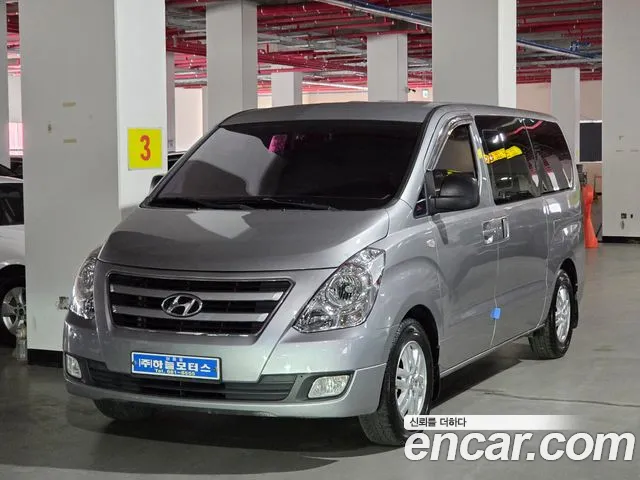 Hyundai Starex