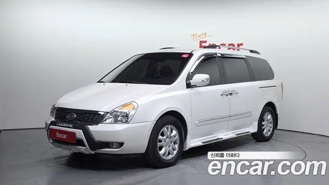 Kia Carnival — экстерьер