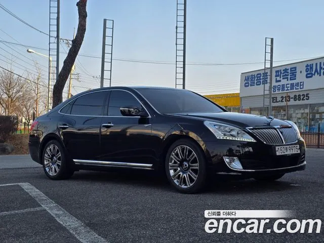 Hyundai Equus