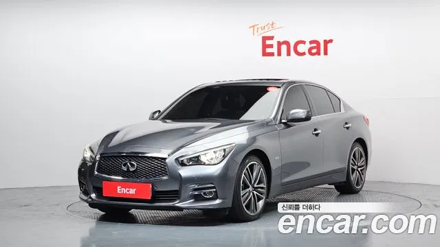 Infiniti Q50
