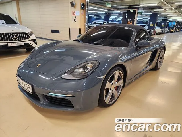 Porsche 718