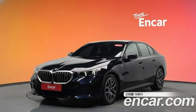 BMW i5