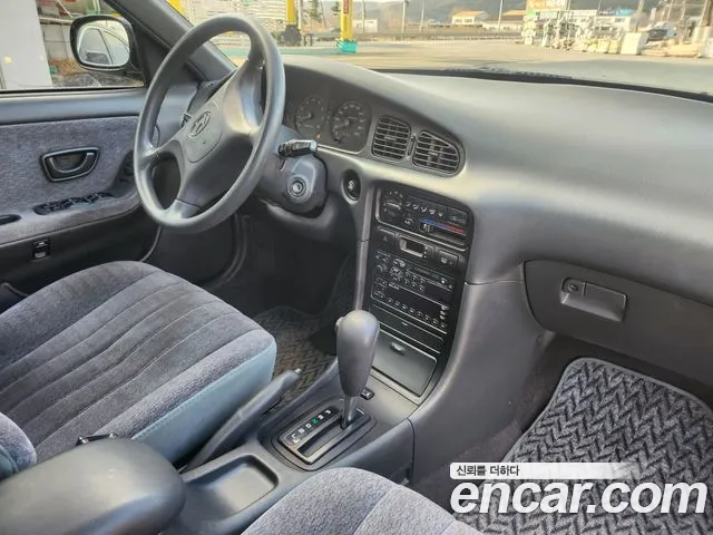 Hyundai Sonata — интерьер