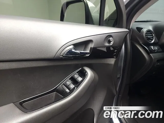 Chevrolet Korea Orlando — интерьер