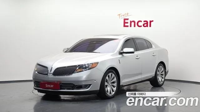 Lincoln MKS