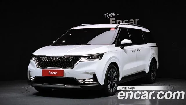 Kia Carnival — экстерьер