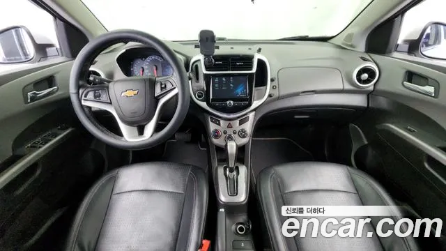 Chevrolet Korea Aveo — интерьер