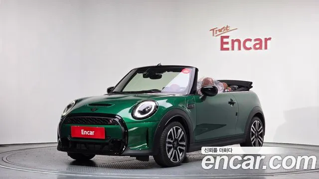 MINI Cooper Convertible