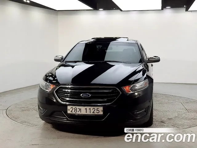 Ford Taurus