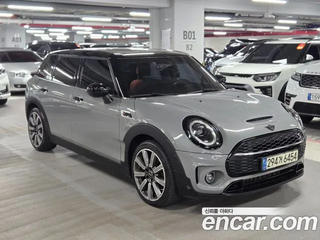 MINI Clubman