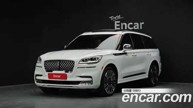 Lincoln Aviator