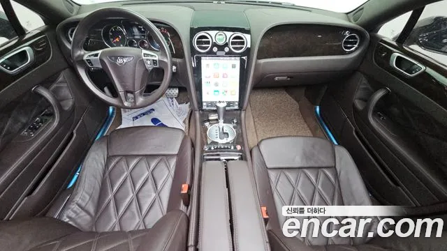 Bentley Flying Spur — интерьер