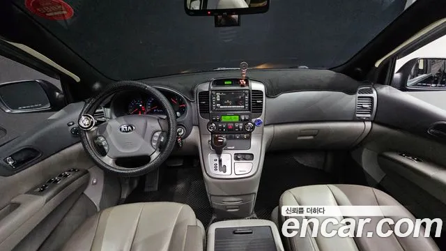 Kia Carnival — интерьер