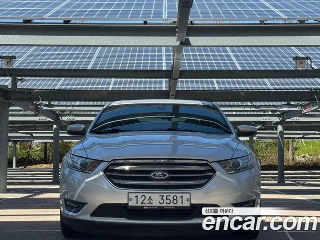 Ford Taurus