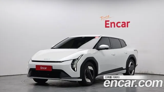 Kia EV4