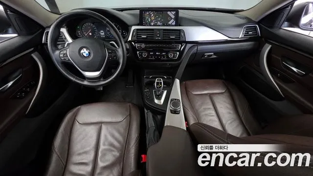 BMW 4 серия — интерьер