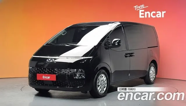 Hyundai Staria