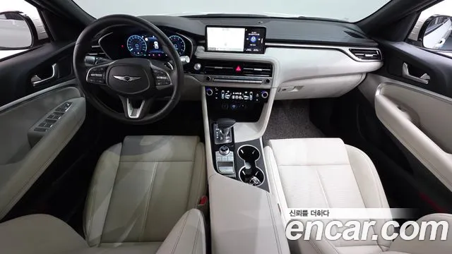Genesis G70 — интерьер
